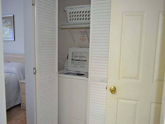 Washer & Dryer Washer & Dryer