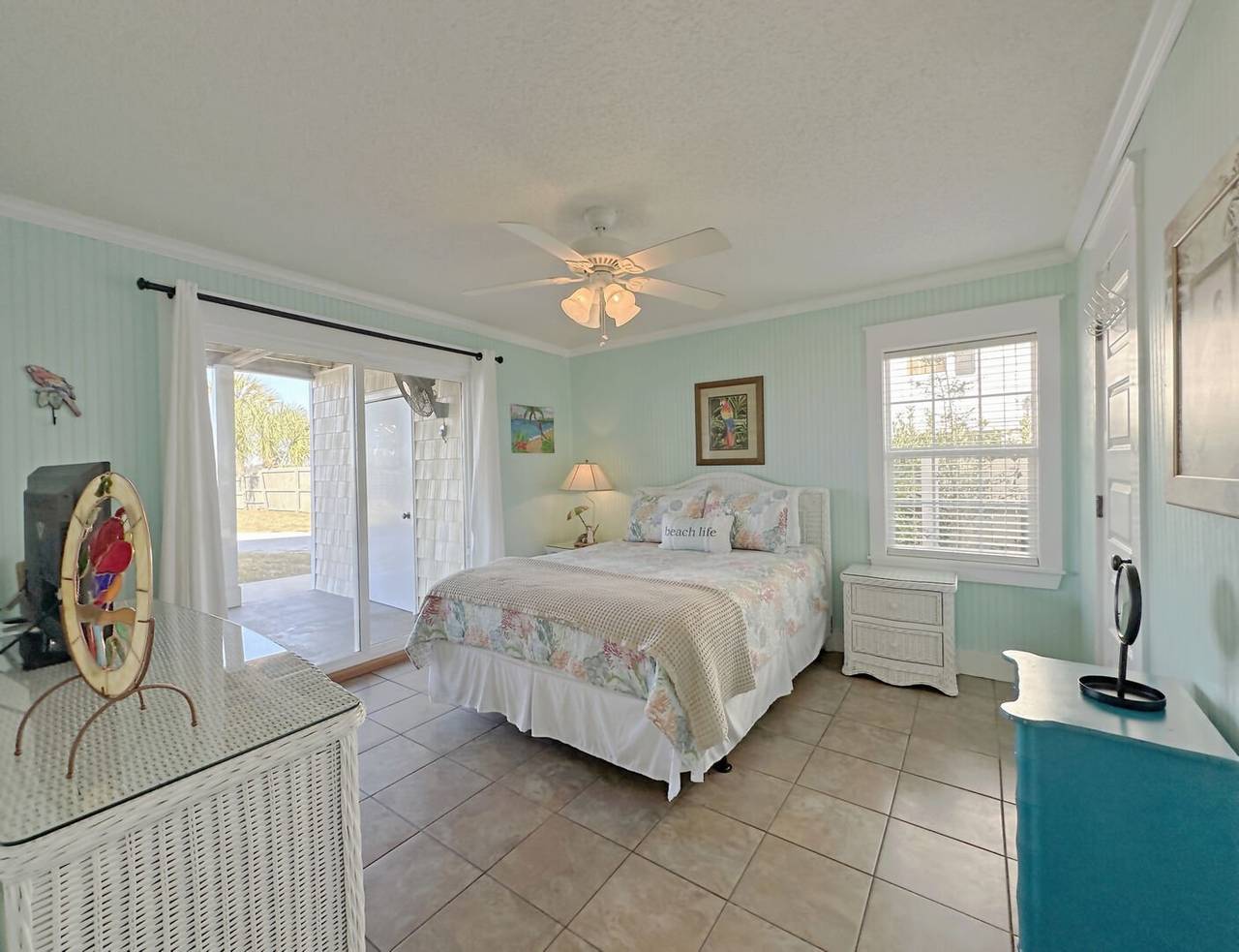 Bedroom 4 also has access to the patio & back yard. Bedroom 4 also has access to the patio & back yard.