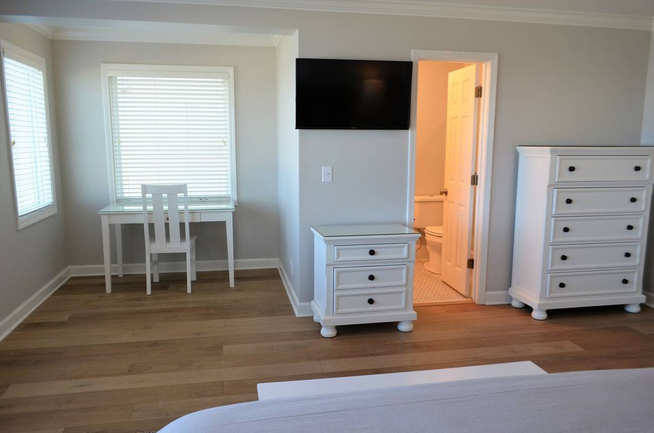 Bedroom 4 Bathroom Bedroom 4 Bathroom