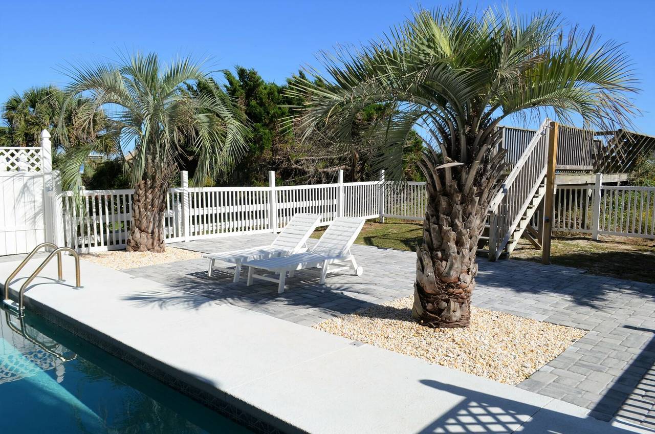 soak up the sun, soak up the sun,