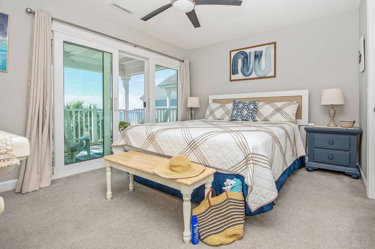 Bedroom 4 Up - 1 California King Bedroom 4 Up - 1 California King