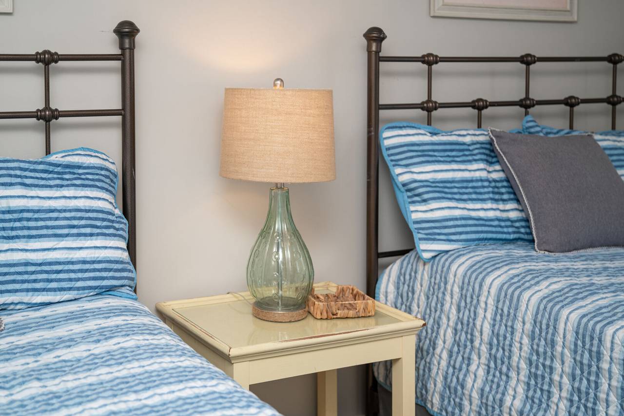 Bedroom 3 Up - 2 Double Beds Bedroom 3 Up - 2 Double Beds