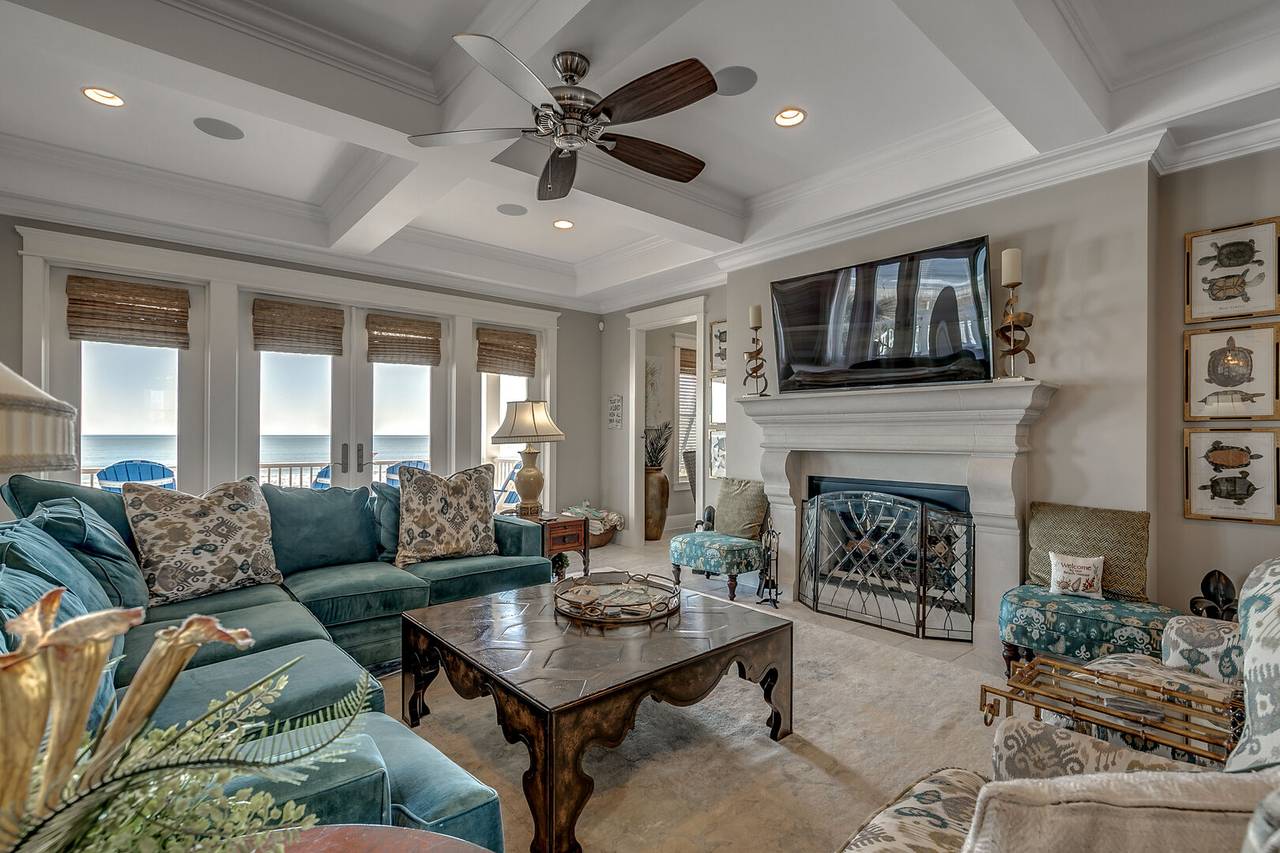 Fireplace is NOT operational. Fireplace is NOT operational.