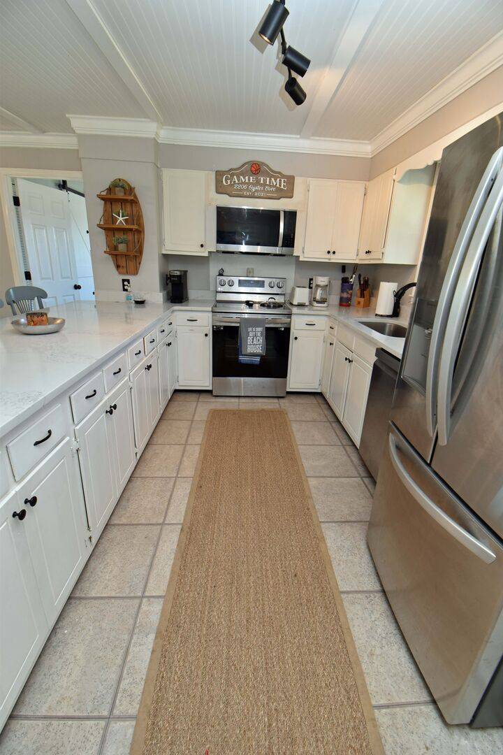 Large Prep Space Large Prep Space