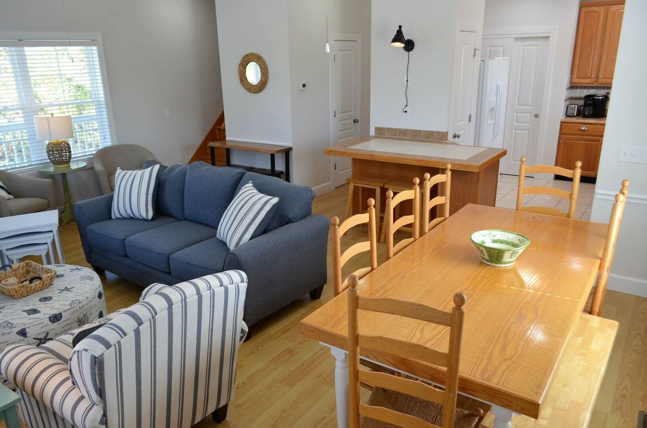 Indoor Dining Indoor Dining