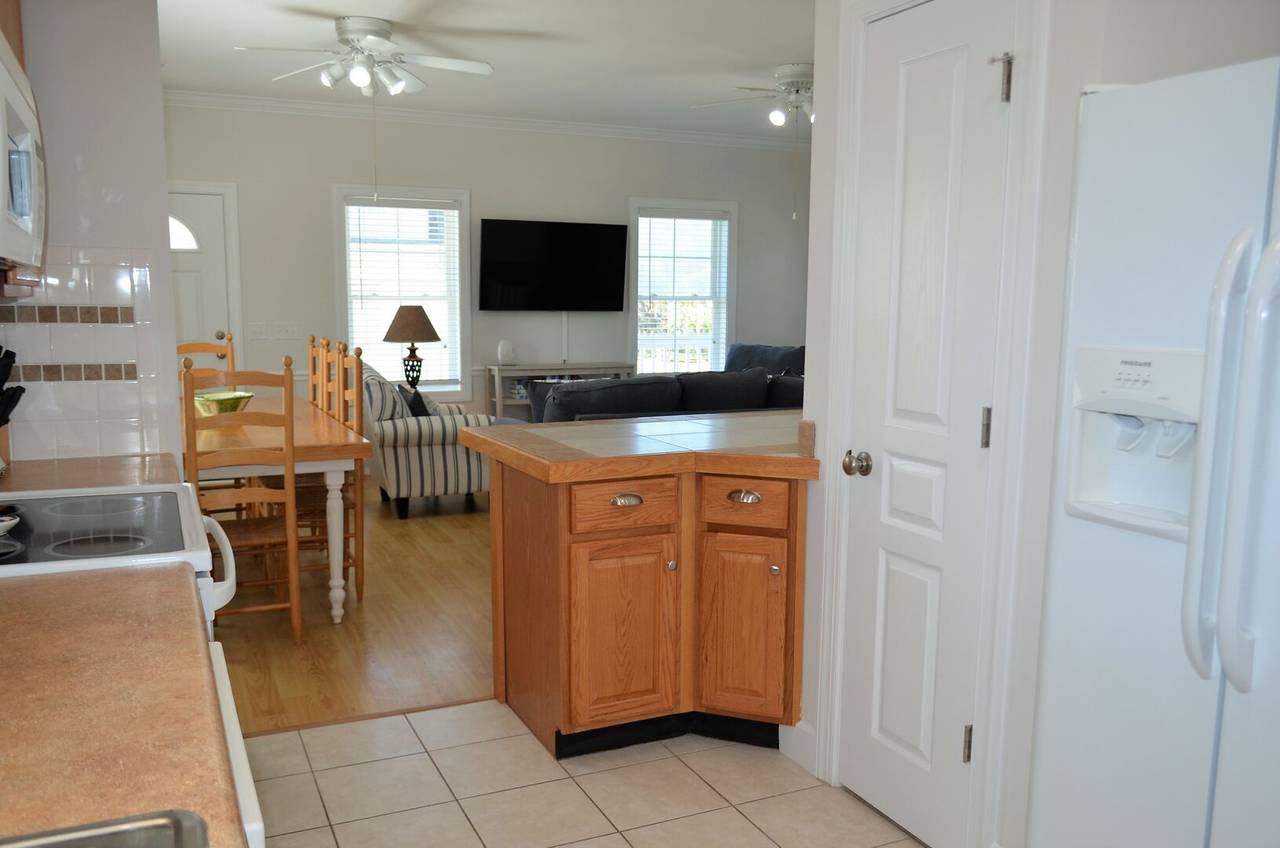 Watch TV while prepping a meal! Watch TV while prepping a meal!