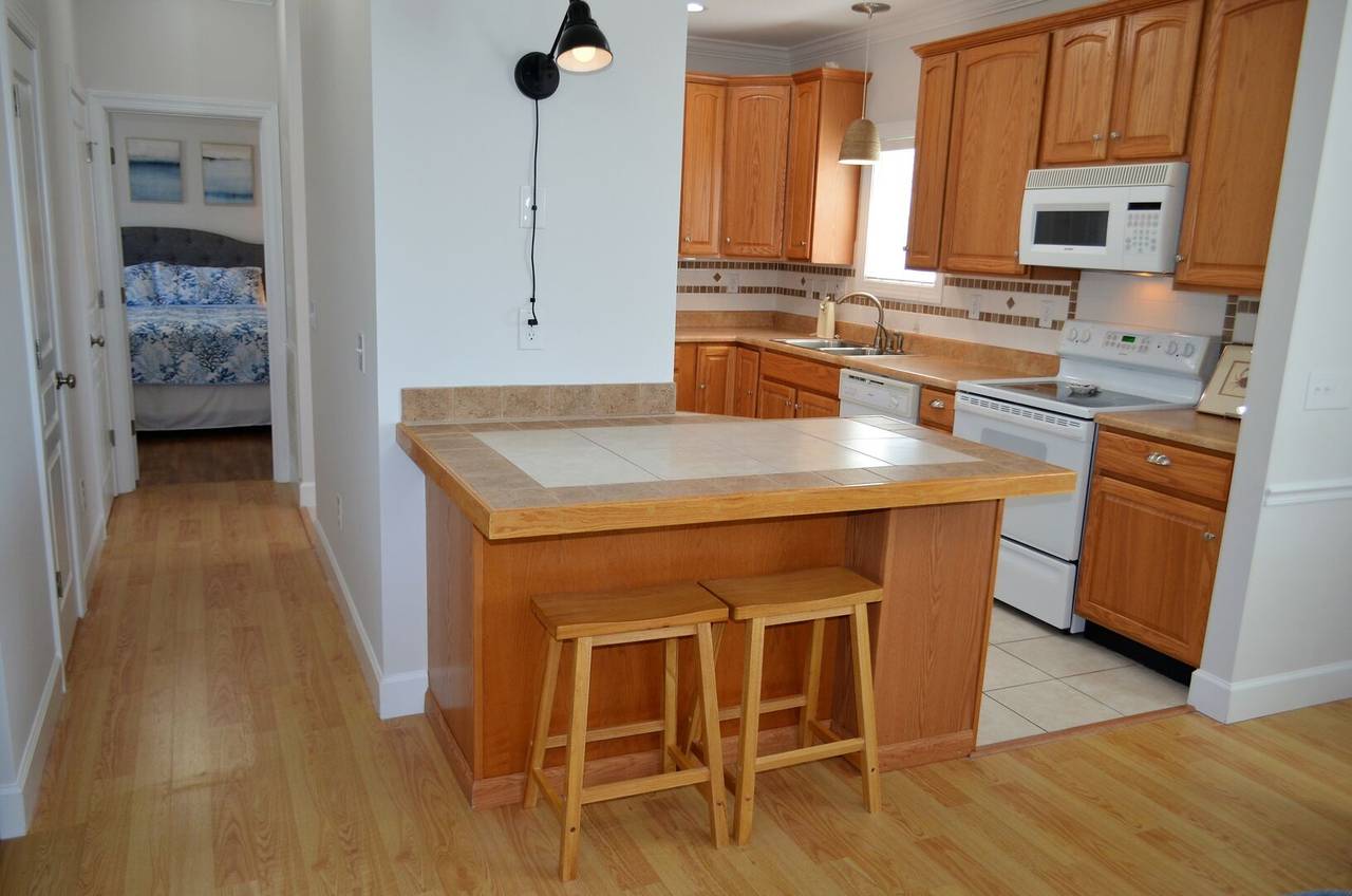 Extra Bar Seating Extra Bar Seating