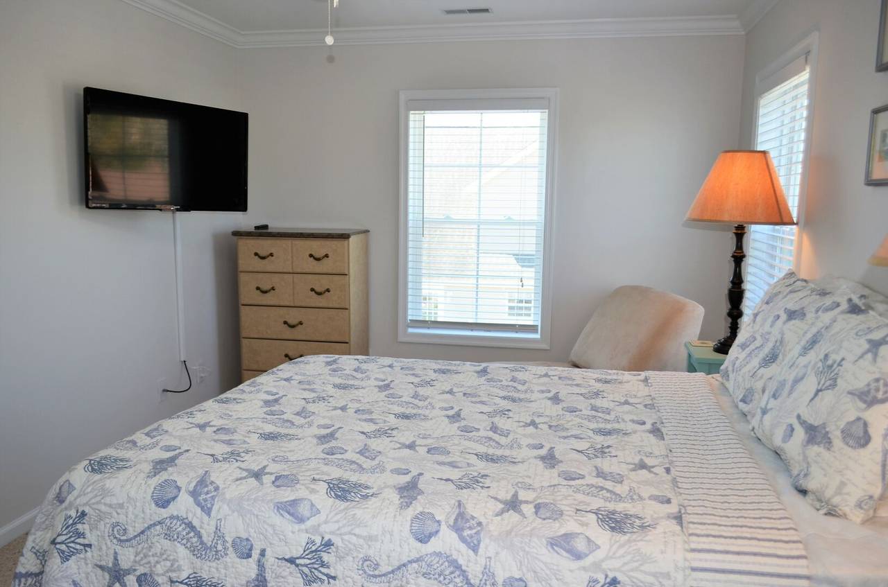 Rest & recharge after long days at the beach! Rest & recharge after long days at the beach!