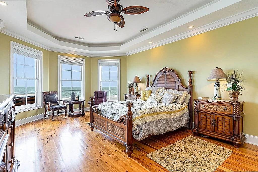 Bedroom 1 Down - King Bedroom 1 Down - King