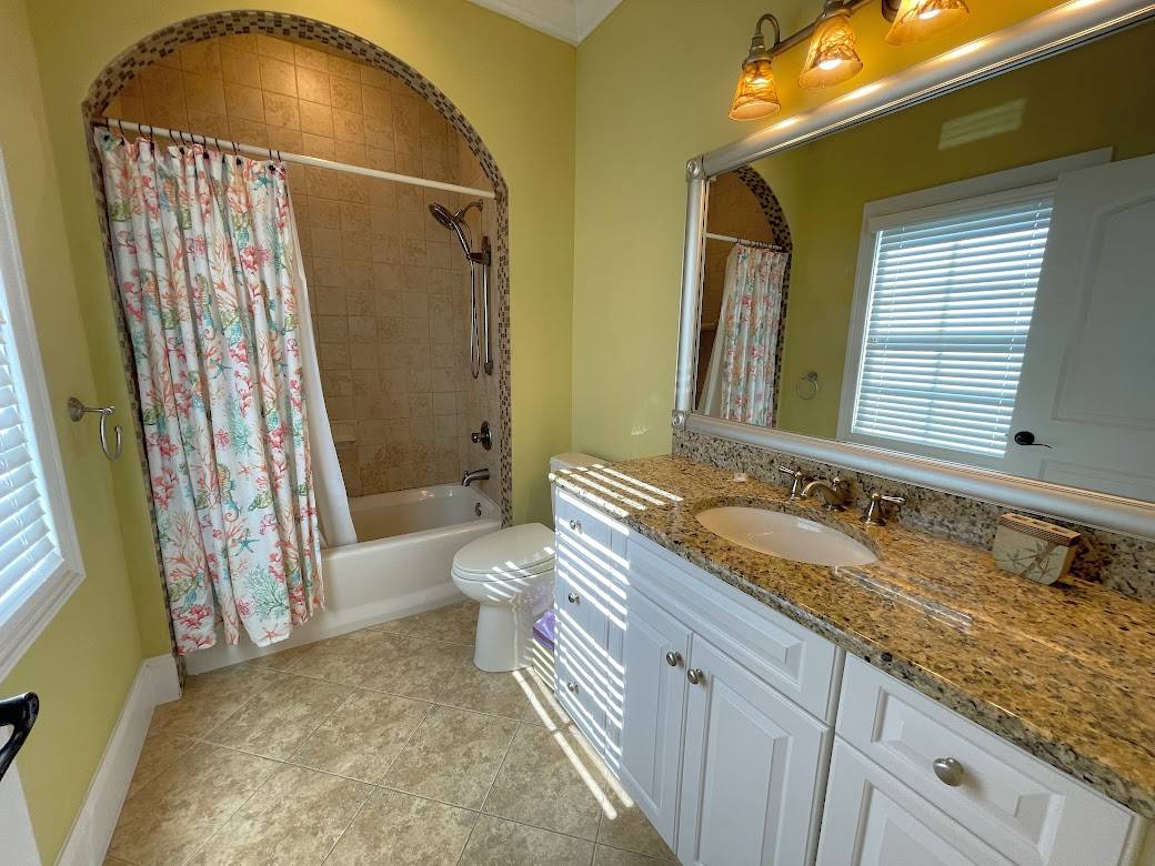 Bath off of Bedroom 4 Bath off of Bedroom 4