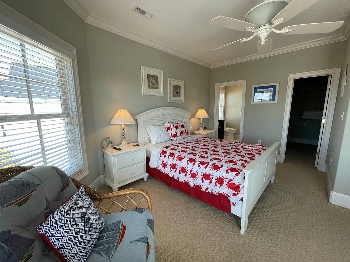 Bedroom 5 up - Queen Bedroom 5 up - Queen