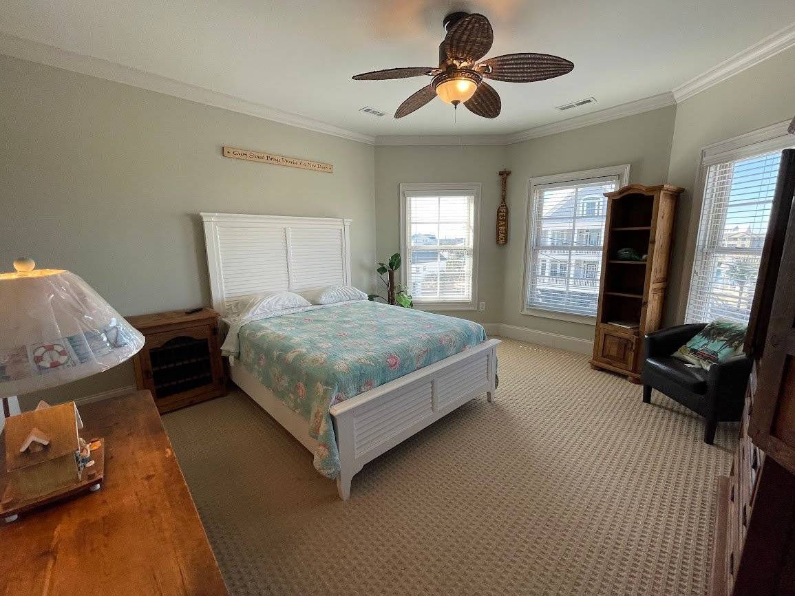 Bedroom 6 up - Queen Bedroom 6 up - Queen