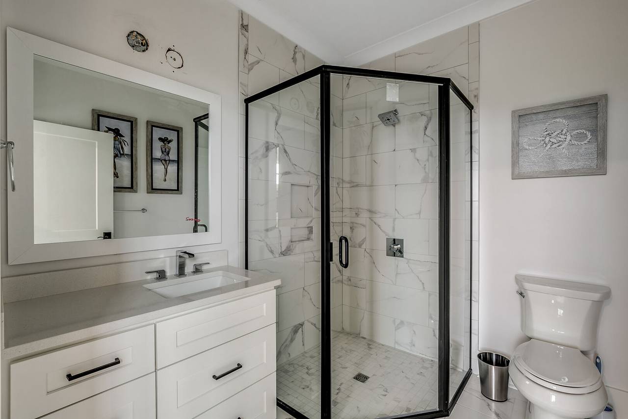Bedroom 3 walk-in shower Bedroom 3 walk-in shower
