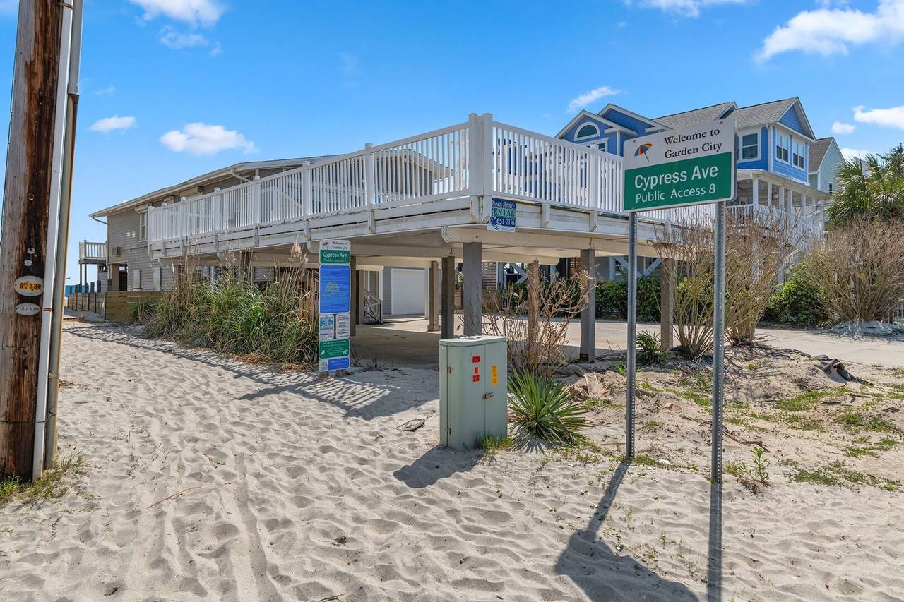 1 Min Walk to Cypress Ave Beach Access 1 Min Walk to Cypress Ave Beach Access