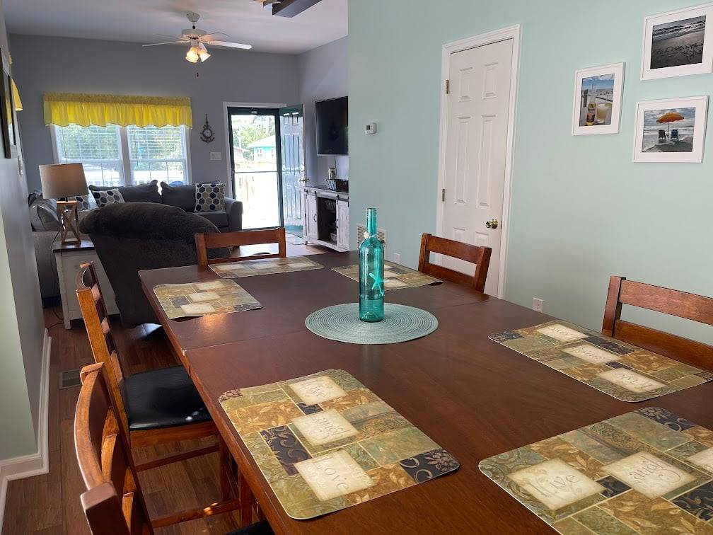 Enjoy a Meal Enjoy a Meal