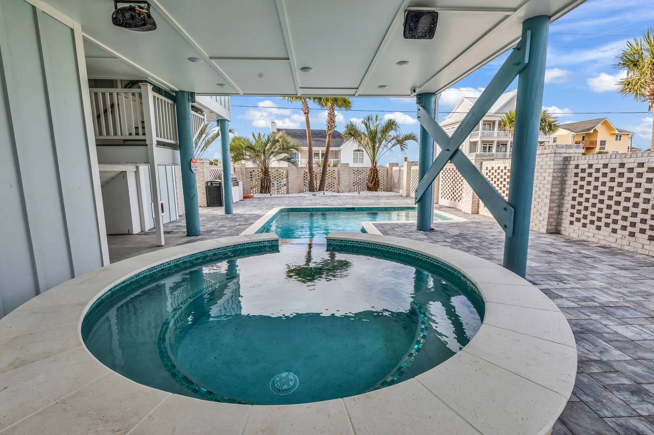 14 Person Hot Tub 14 Person Hot Tub