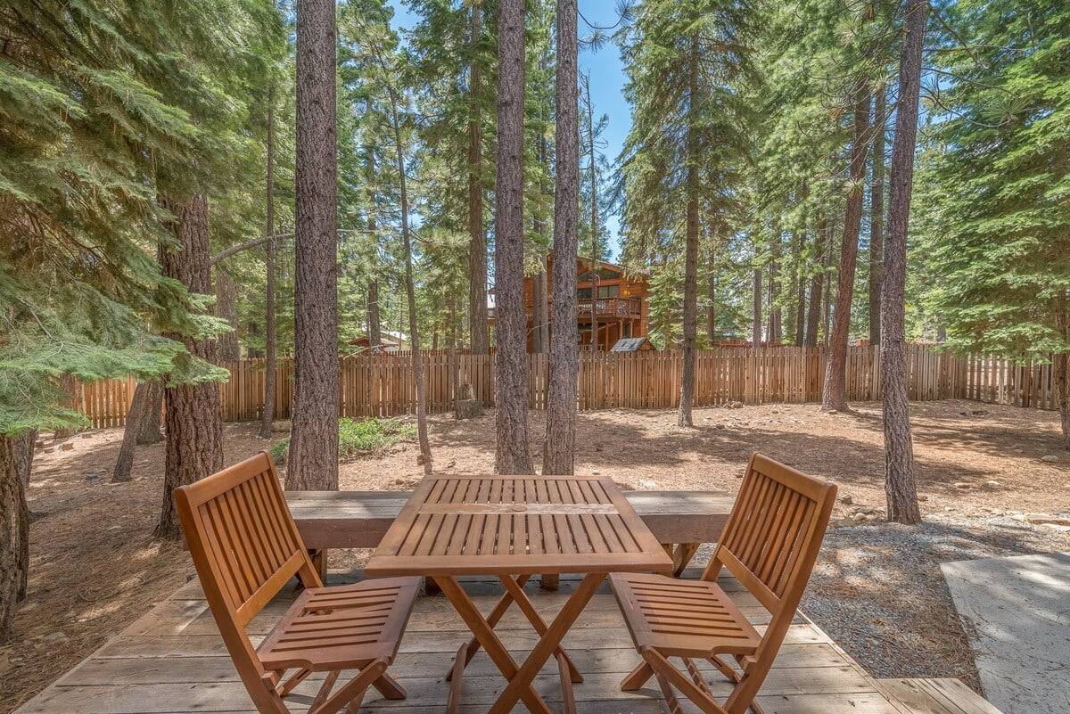 Don't forget your yard games! Don't forget your yard games!