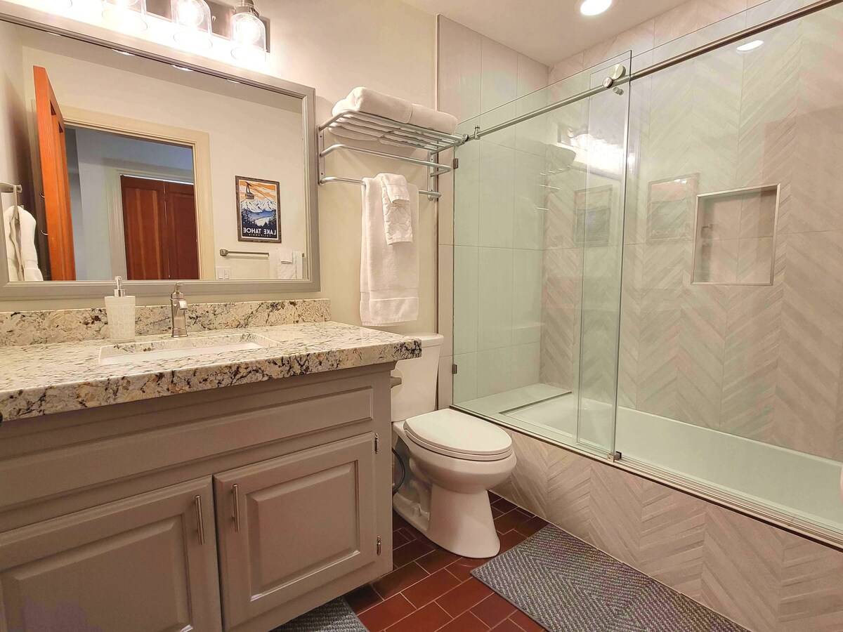 Bathroom 3 Bathroom 3