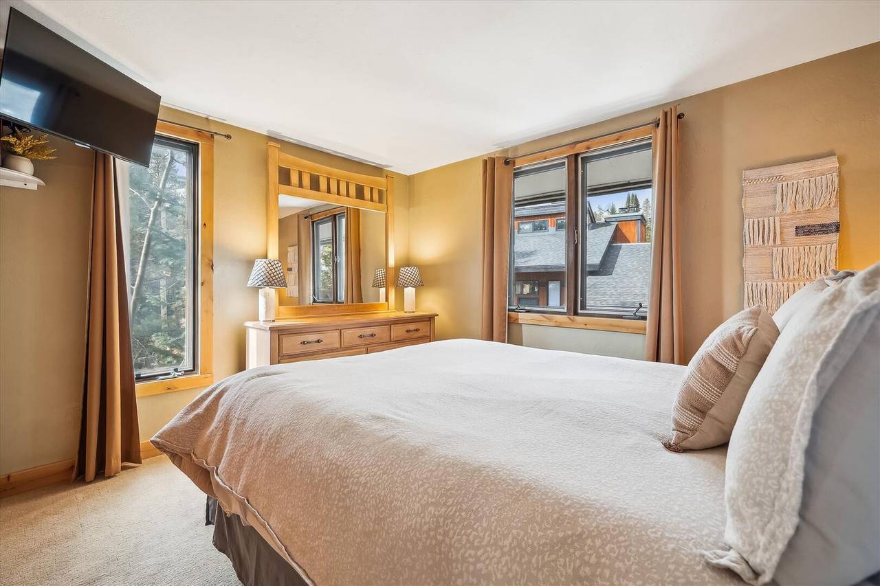 Primary Bedroom, 4 O'Clock Lodge A16, Breckenridge Vacation Rental Primary Bedroom, 4 O'Clock Lodge A16, Breckenridge Vacation Rental