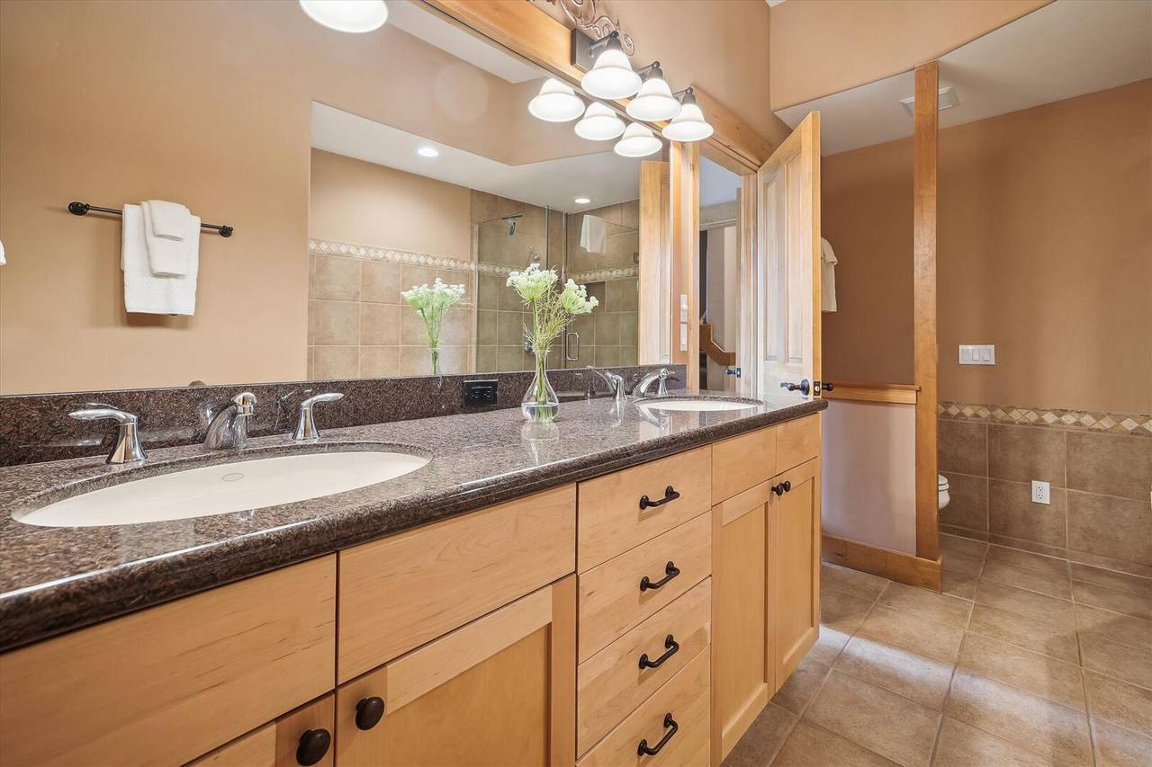 Bathroom, Alpine Vista Retreat, Breckenridge Vacation Rental Bathroom, Alpine Vista Retreat, Breckenridge Vacation Rental