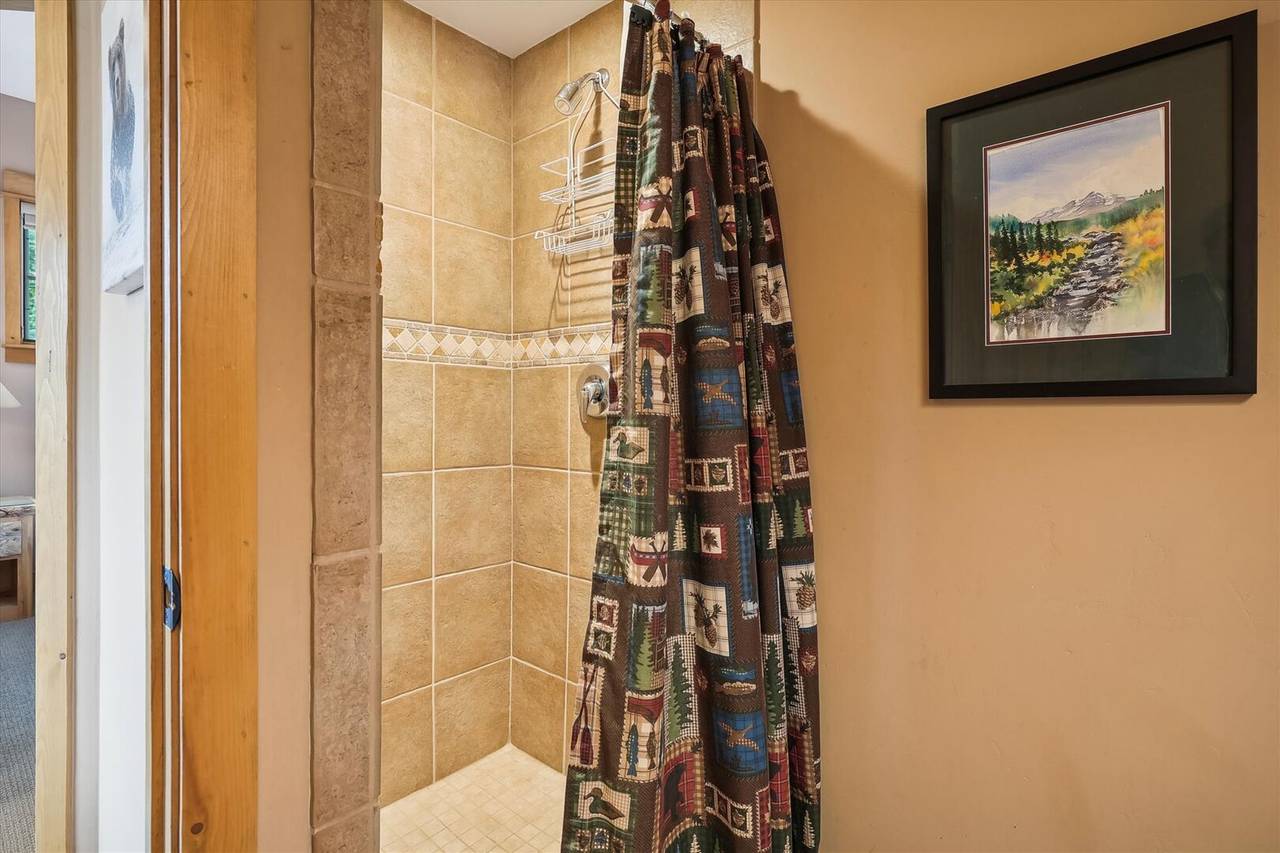 Bathroom, Alpine Vista Retreat, Breckenridge Vacation Rental Bathroom, Alpine Vista Retreat, Breckenridge Vacation Rental