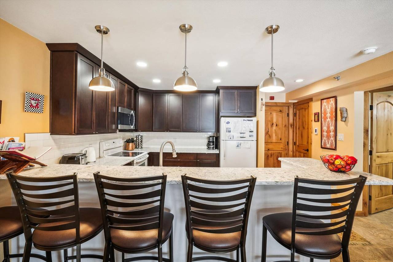 Kitchen, Atrium 005, Breckenridge Vacation Rental Kitchen, Atrium 005, Breckenridge Vacation Rental