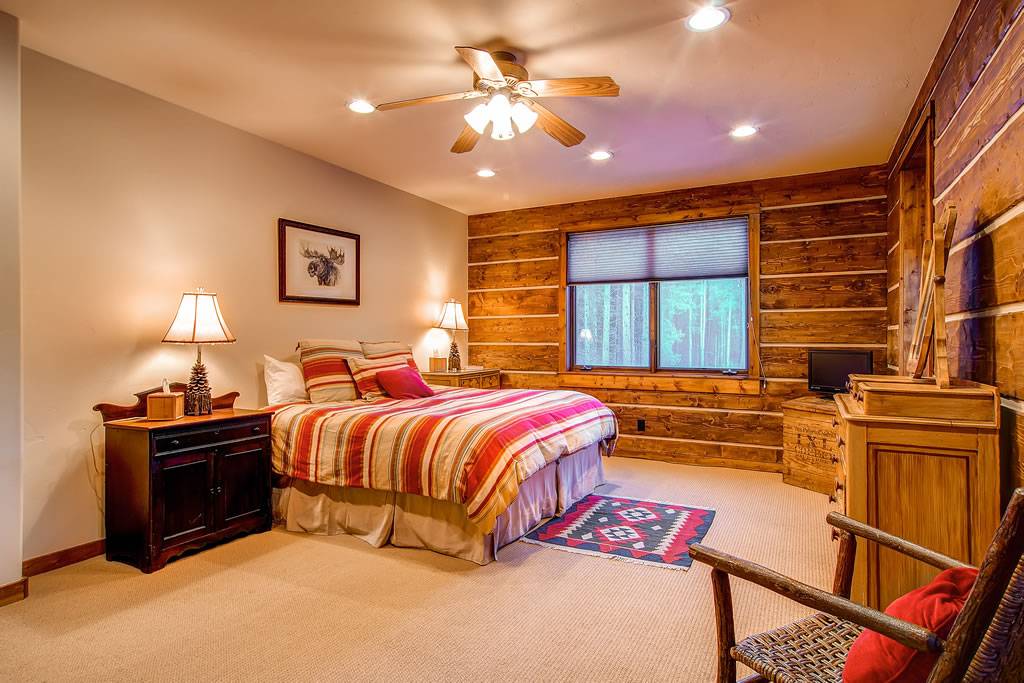 Bedroom - Bear Lodge - Breckenridge Vacation Rental Bedroom - Bear Lodge - Breckenridge Vacation Rental
