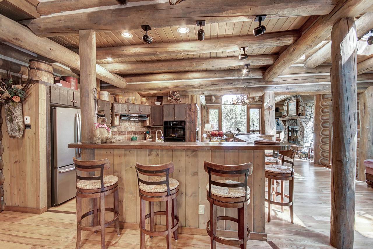 Kitchen - Bear Lodge - Breckenridge Vacation Rental Kitchen - Bear Lodge - Breckenridge Vacation Rental