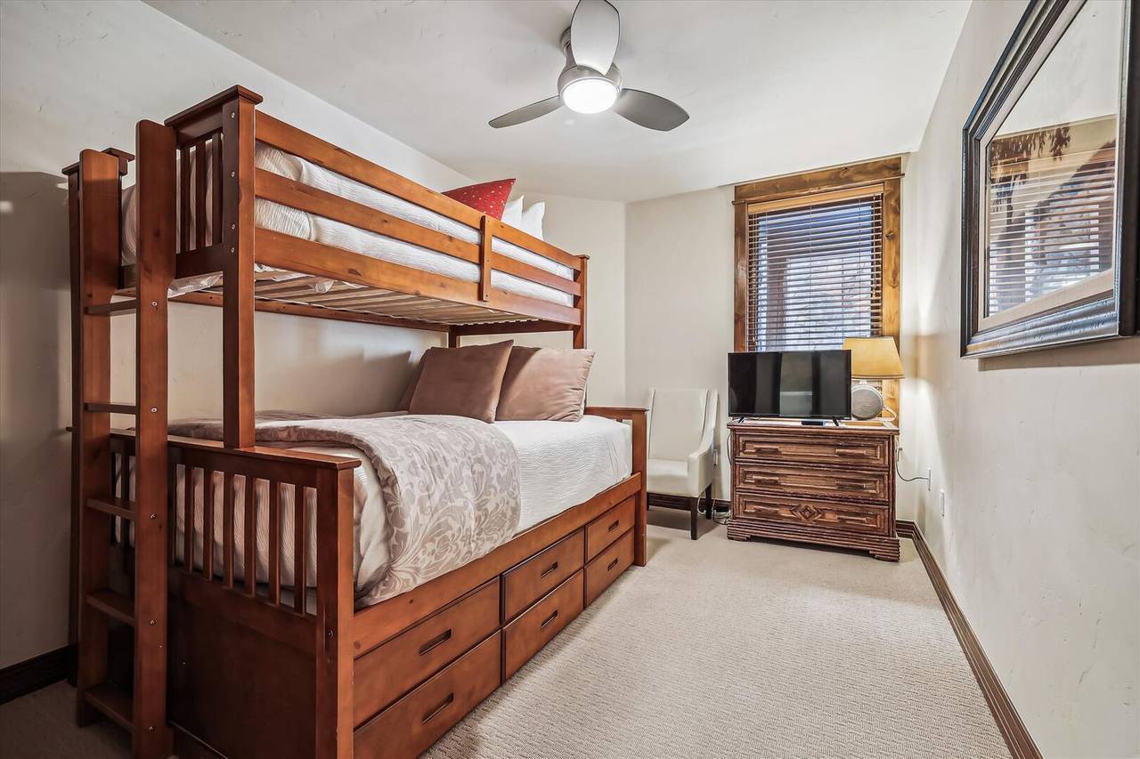 Bedroom, Bluesky 414, Breckenridge Vacation Rental Bedroom, Bluesky 414, Breckenridge Vacation Rental