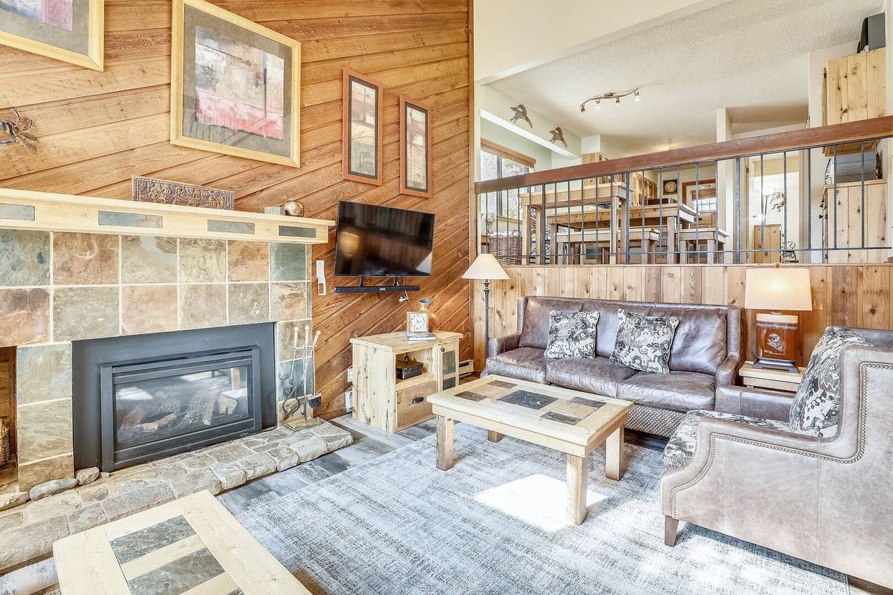 Living Area - Cedars 2 - Breckenridge Vacation Rental Living Area - Cedars 2 - Breckenridge Vacation Rental