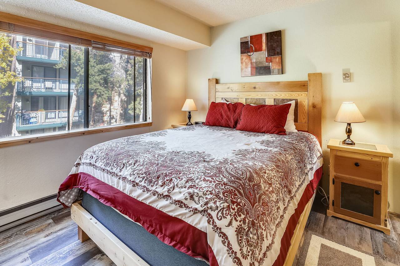 Bedroom - Cedars 2 - Breckenridge Vacation Rental Bedroom - Cedars 2 - Breckenridge Vacation Rental