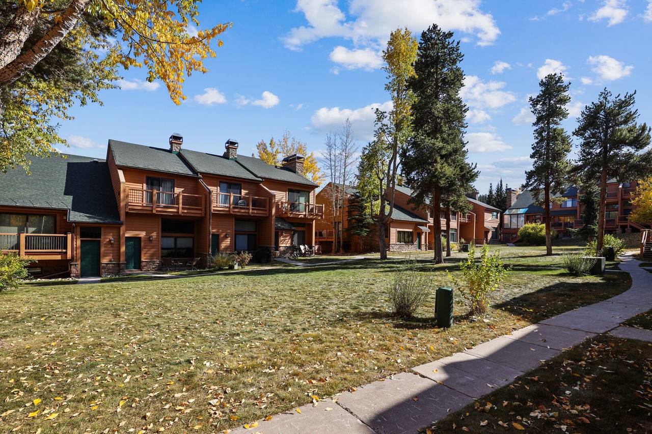 Exterior - Cedars 2 - Breckenridge Vacation Rental Exterior - Cedars 2 - Breckenridge Vacation Rental