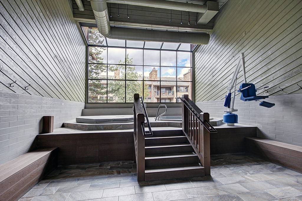 Hot Tub - Cimarron 301 Breckenridge Vacation Rental Hot Tub - Cimarron 301 Breckenridge Vacation Rental