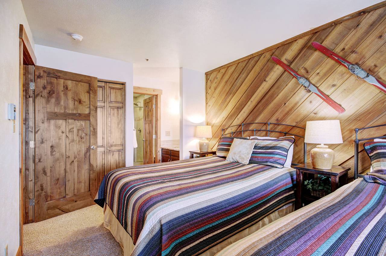 Bedroom - Cimarron 301 Breckenridge Vacation Rental Bedroom - Cimarron 301 Breckenridge Vacation Rental