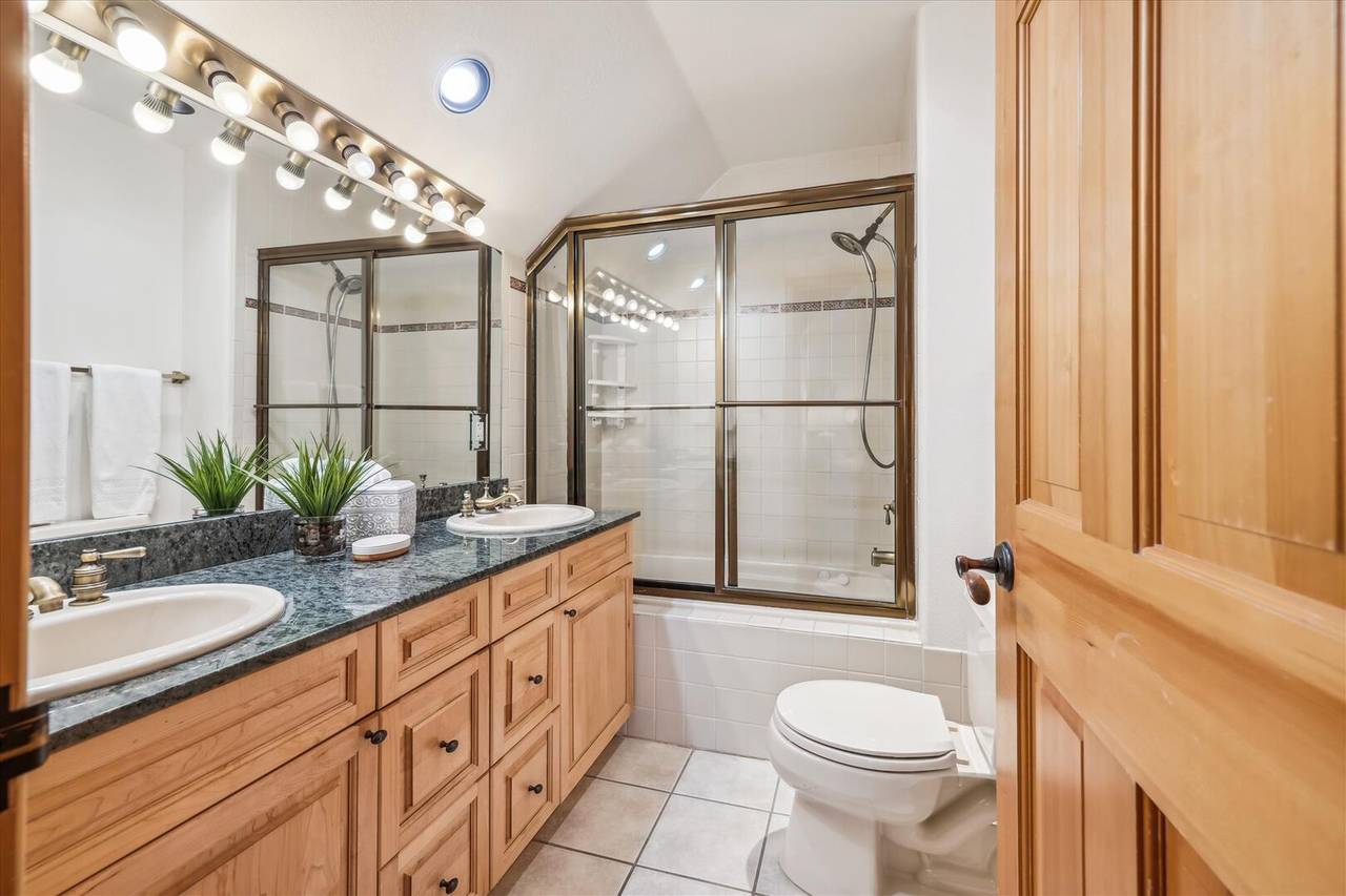 Bathroom - Corral 309W - Breckenridge Vacation Rental Bathroom - Corral 309W - Breckenridge Vacation Rental