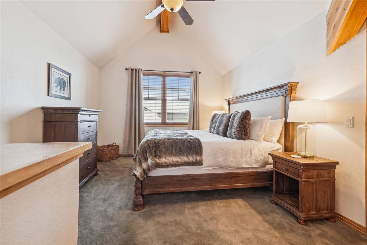 Bedroom - Corral 309W - Breckenridge Vacation Rental Bedroom - Corral 309W - Breckenridge Vacation Rental