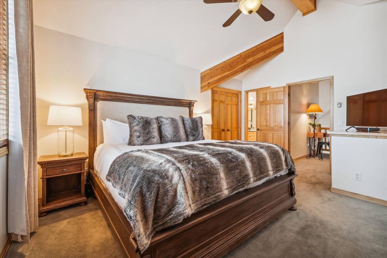 Bedroom - Corral 309W - Breckenridge Vacation Rental Bedroom - Corral 309W - Breckenridge Vacation Rental