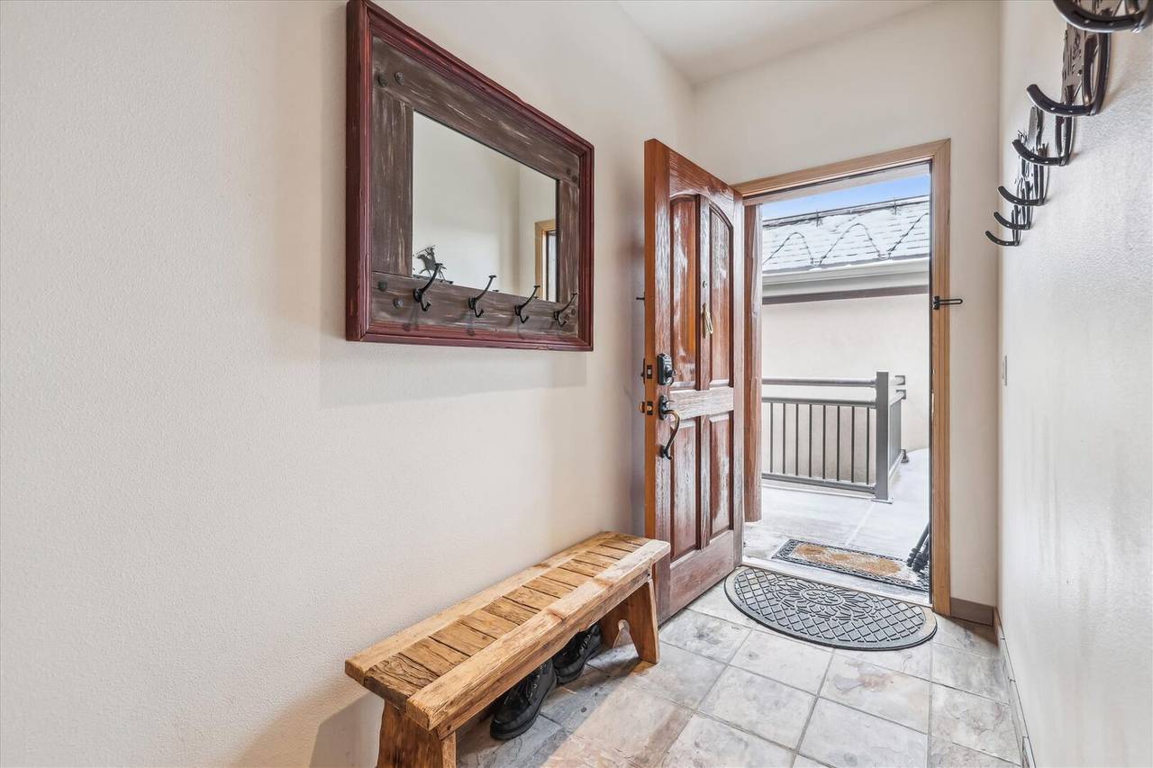 Entrance - Corral 309W - Breckenridge Vacation Rental Entrance - Corral 309W - Breckenridge Vacation Rental