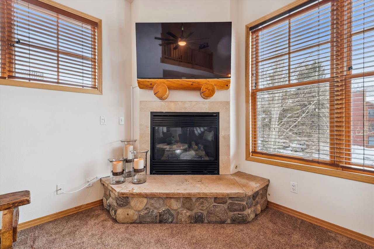 Living Room - Corral 309W - Breckenridge Vacation Rental Living Room - Corral 309W - Breckenridge Vacation Rental