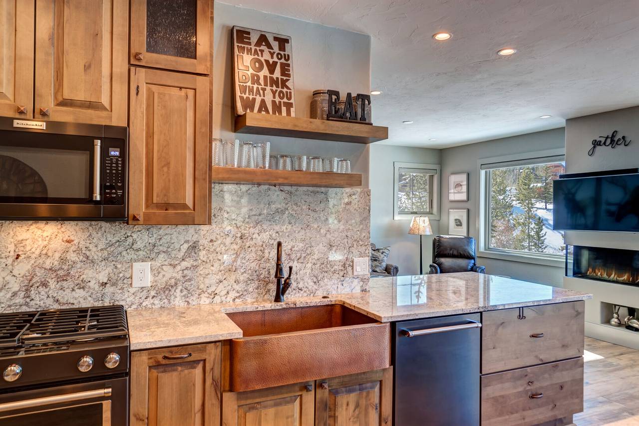 Kitchen - Creekside Escape - Breckenridge Vacation Rental Kitchen - Creekside Escape - Breckenridge Vacation Rental