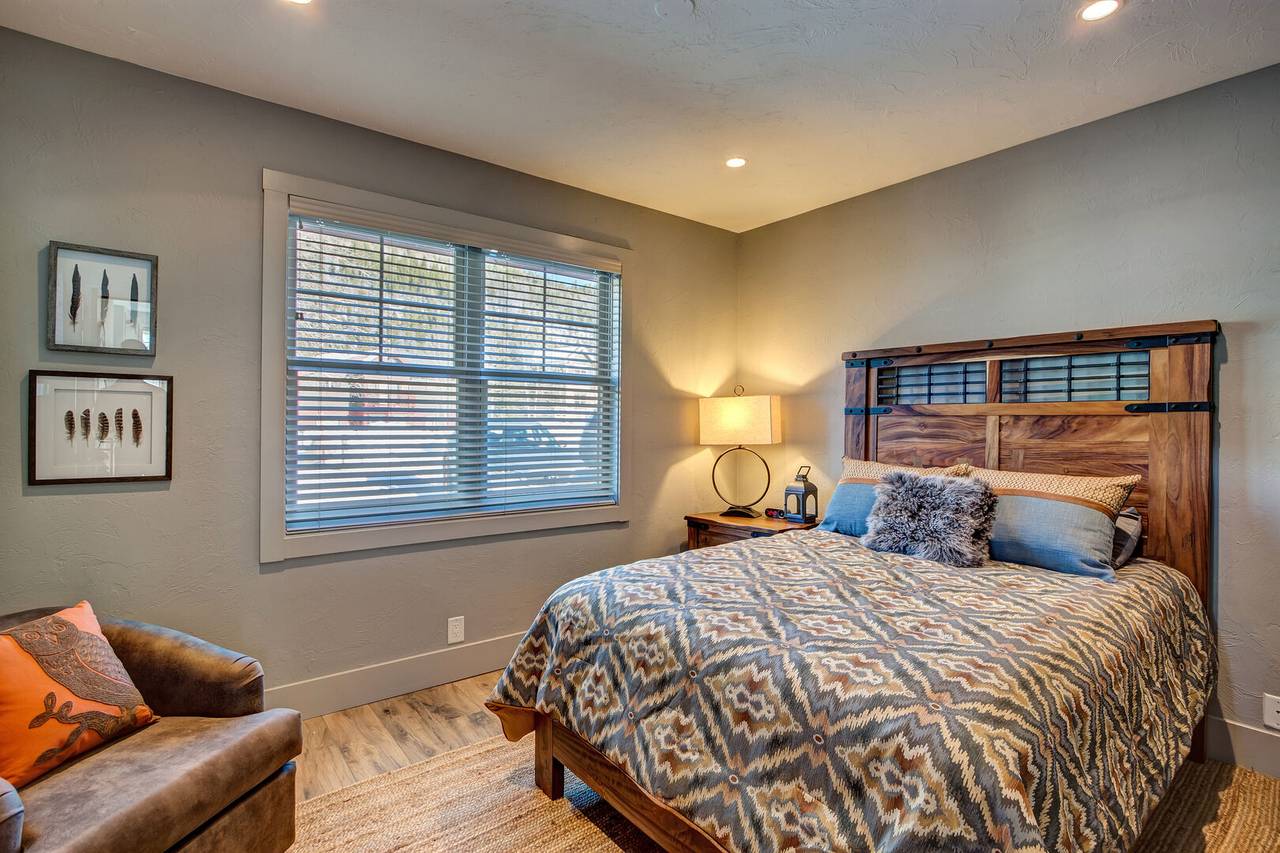 Bedroom - Creekside Escape - Breckenridge Vacation Rental Bedroom - Creekside Escape - Breckenridge Vacation Rental