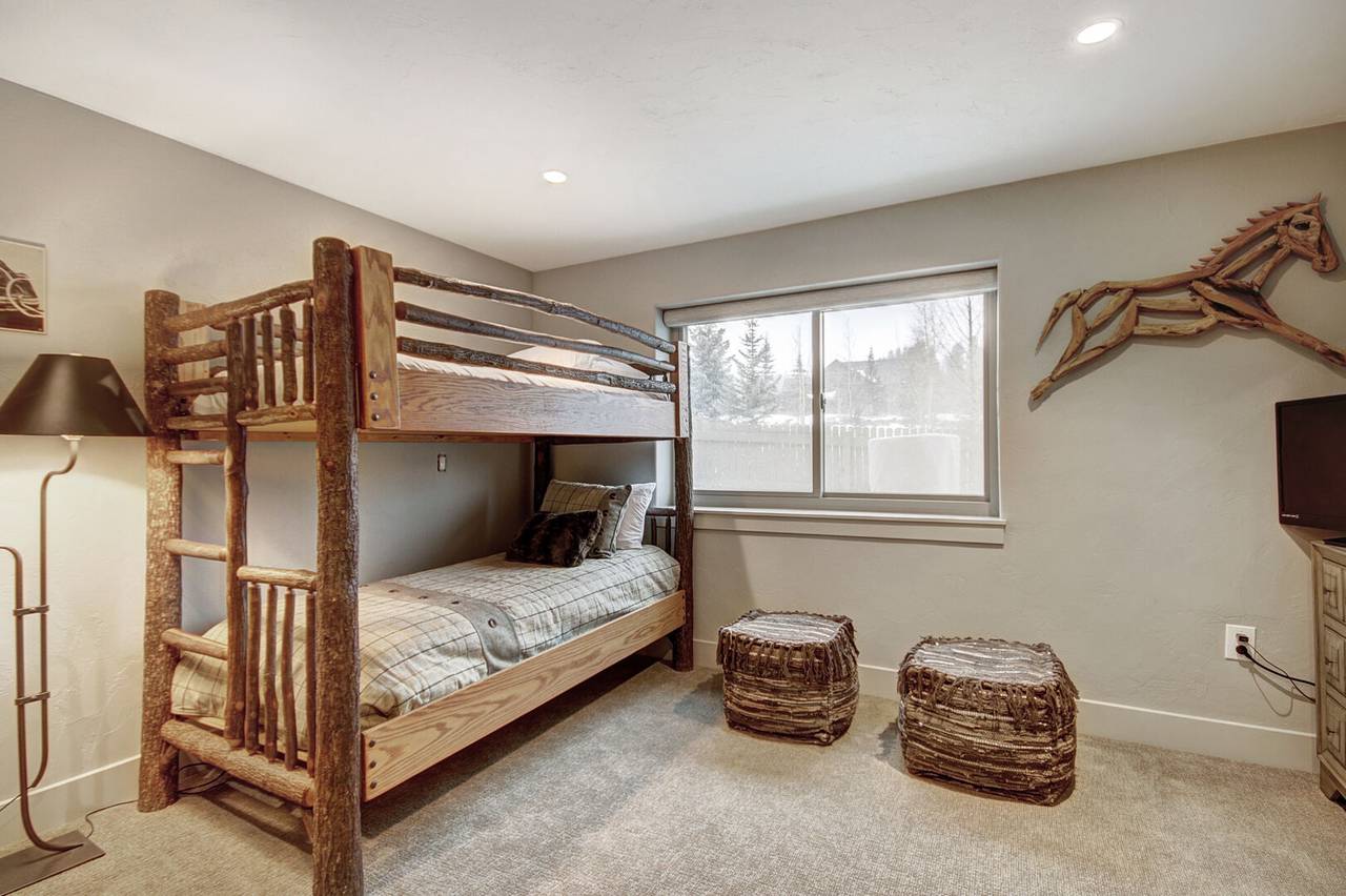 Bedroom - Creekside Escape - Breckenridge Vacation Rental Bedroom - Creekside Escape - Breckenridge Vacation Rental