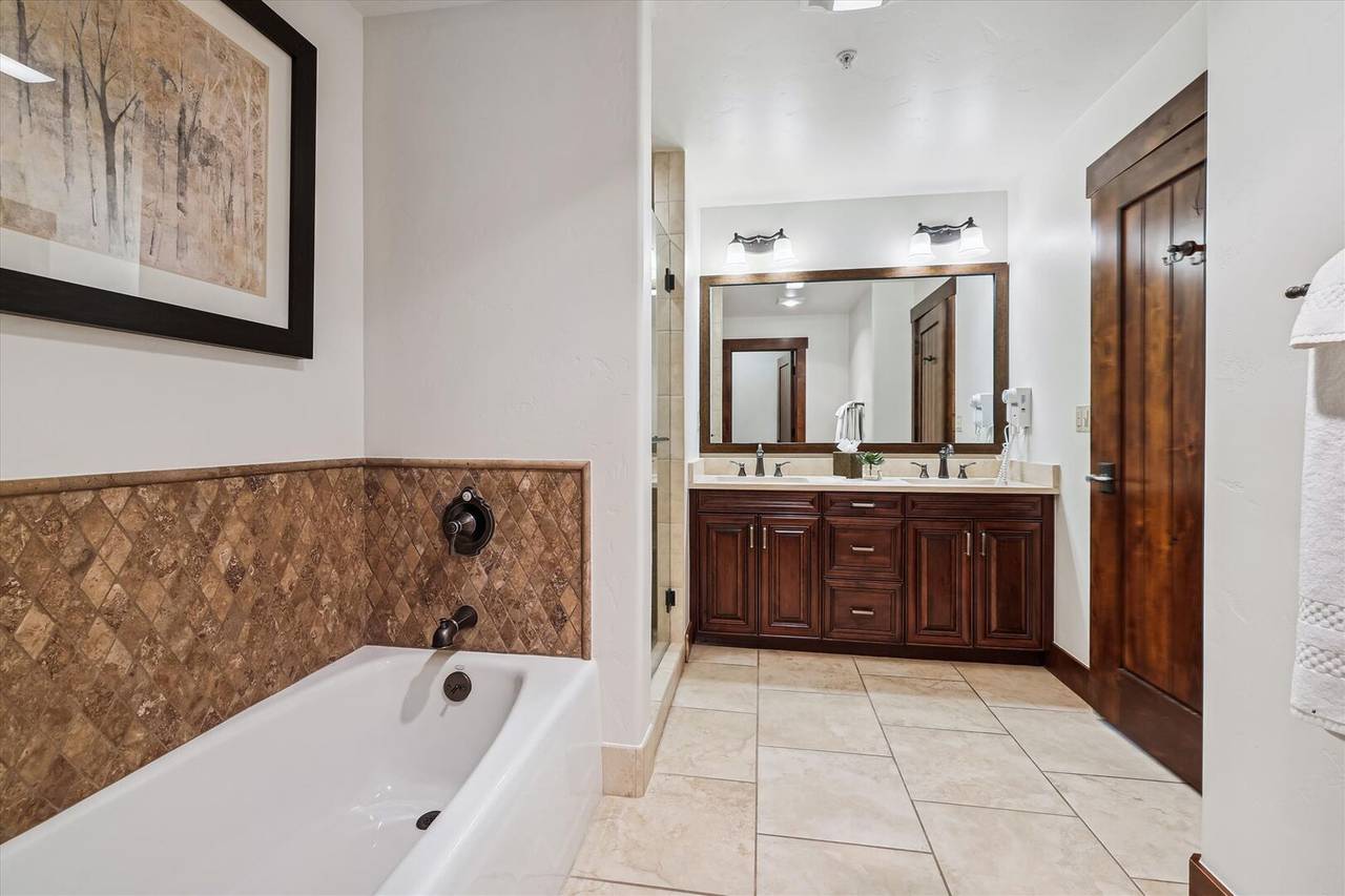 Bathroom - Crystal Peak Lodge 7303 - Breckenridge Vacation Rental Bathroom - Crystal Peak Lodge 7303 - Breckenridge Vacation Rental