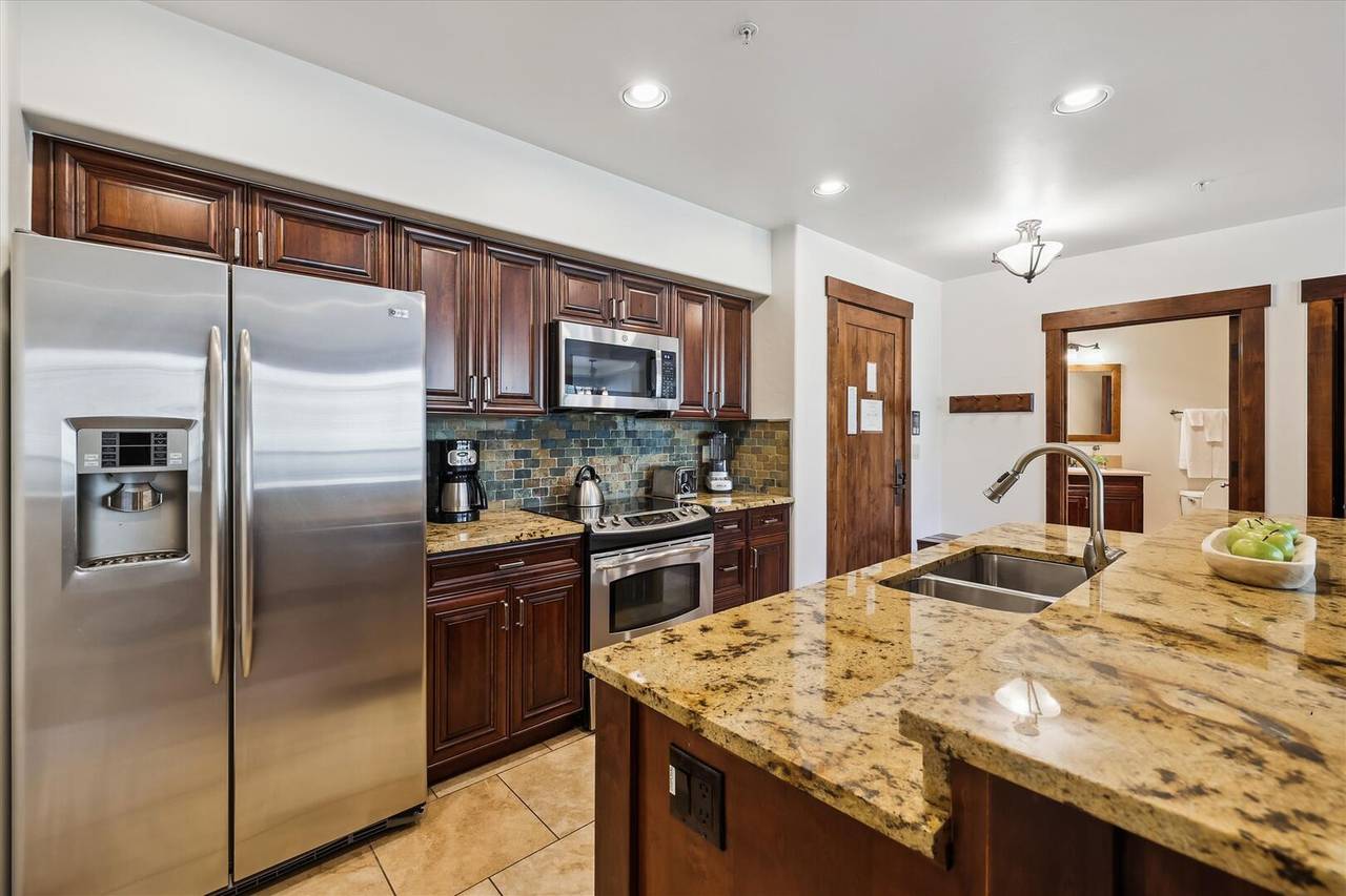 Kitchen - Crystal Peak Lodge 7303 - Breckenridge Vacation Rental Kitchen - Crystal Peak Lodge 7303 - Breckenridge Vacation Rental