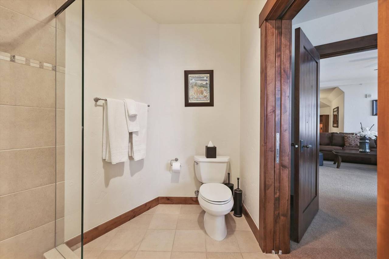 Bathroom - Crystal Peak Lodge 7407 - Breckenridge Vacation Rental Bathroom - Crystal Peak Lodge 7407 - Breckenridge Vacation Rental