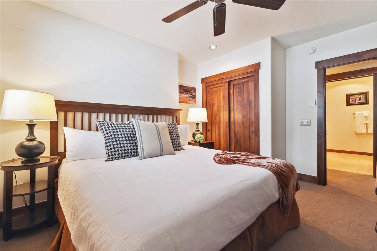 Bedroom - Crystal Peak Lodge 7407 - Breckenridge Vacation Rental Bedroom - Crystal Peak Lodge 7407 - Breckenridge Vacation Rental