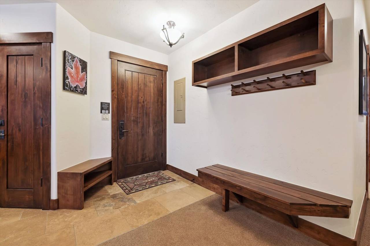 Entry - Crystal Peak Lodge 7407 - Breckenridge Vacation Rental Entry - Crystal Peak Lodge 7407 - Breckenridge Vacation Rental