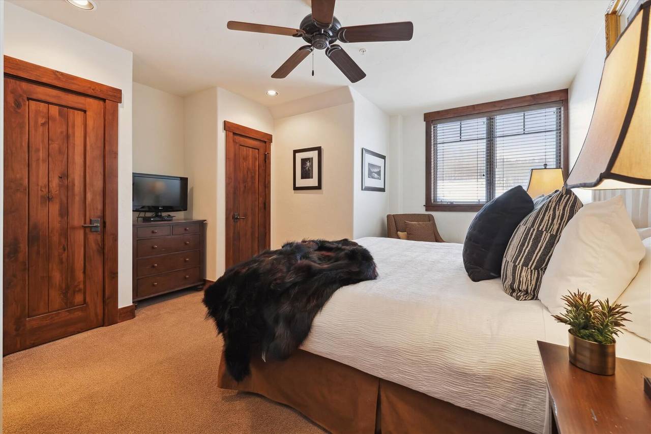 Bedroom - Crystal Peak Lodge 7407 - Breckenridge Vacation Rental Bedroom - Crystal Peak Lodge 7407 - Breckenridge Vacation Rental