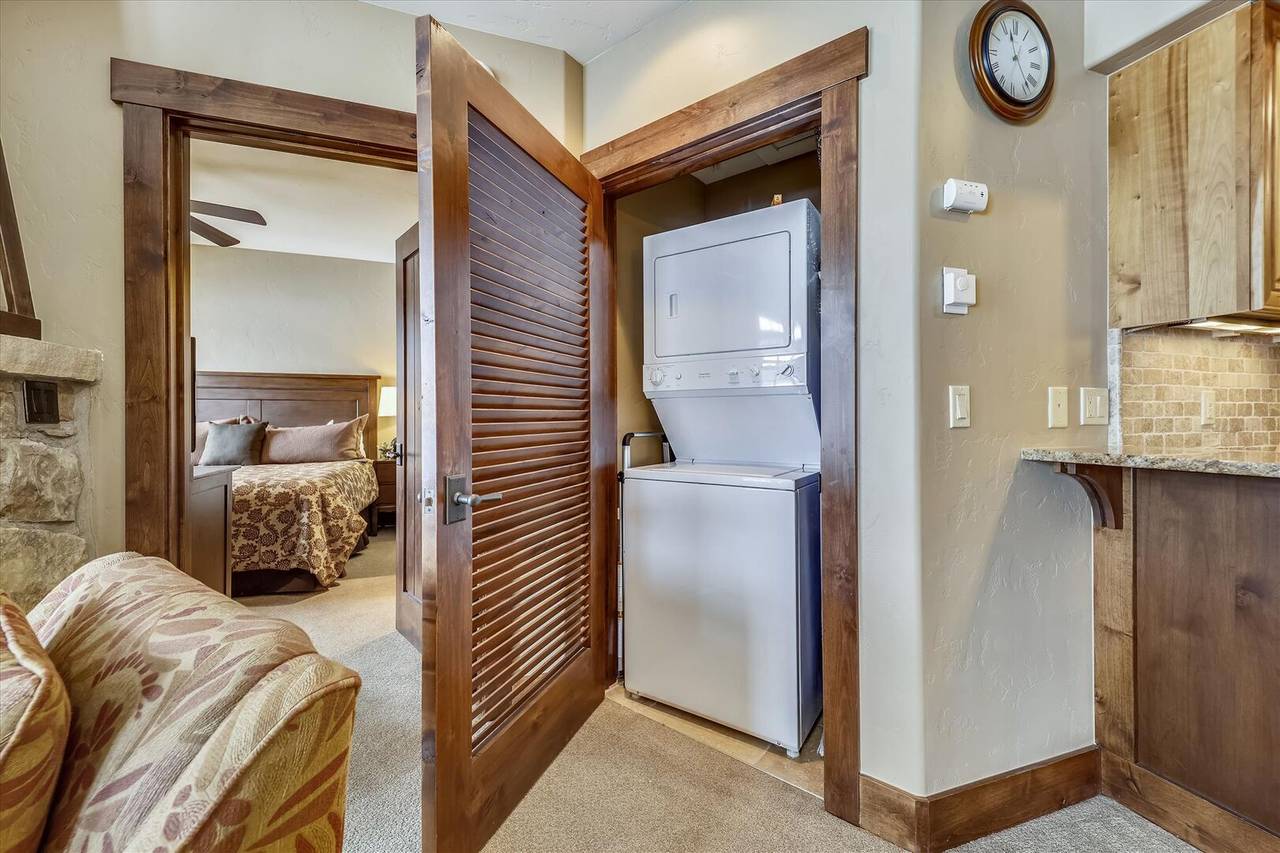 Laundry - Crystal Peak Lodge 7407 - Breckenridge Vacation Rental Laundry - Crystal Peak Lodge 7407 - Breckenridge Vacation Rental