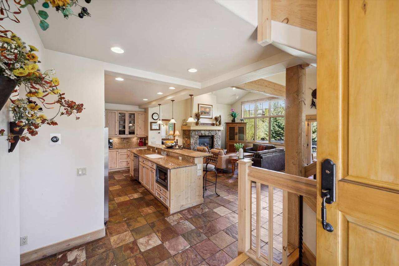Kitchen - Cucumber Patch 44 - Breckenridge Vacation Rental Kitchen - Cucumber Patch 44 - Breckenridge Vacation Rental